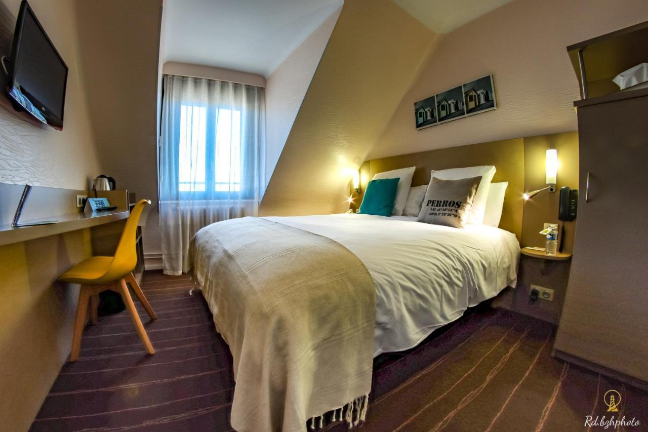 Logis Hotel Du Parc Перос-Гирек Екстериор снимка