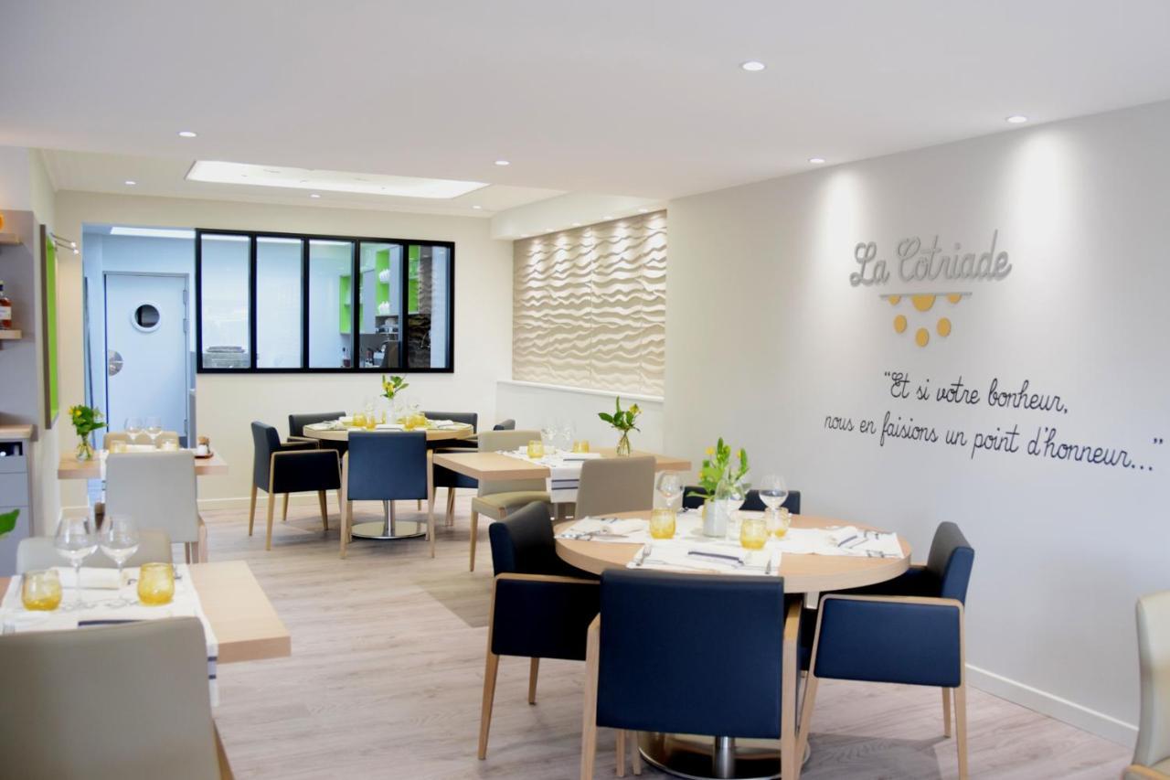 Logis Hotel Du Parc Перос-Гирек Екстериор снимка